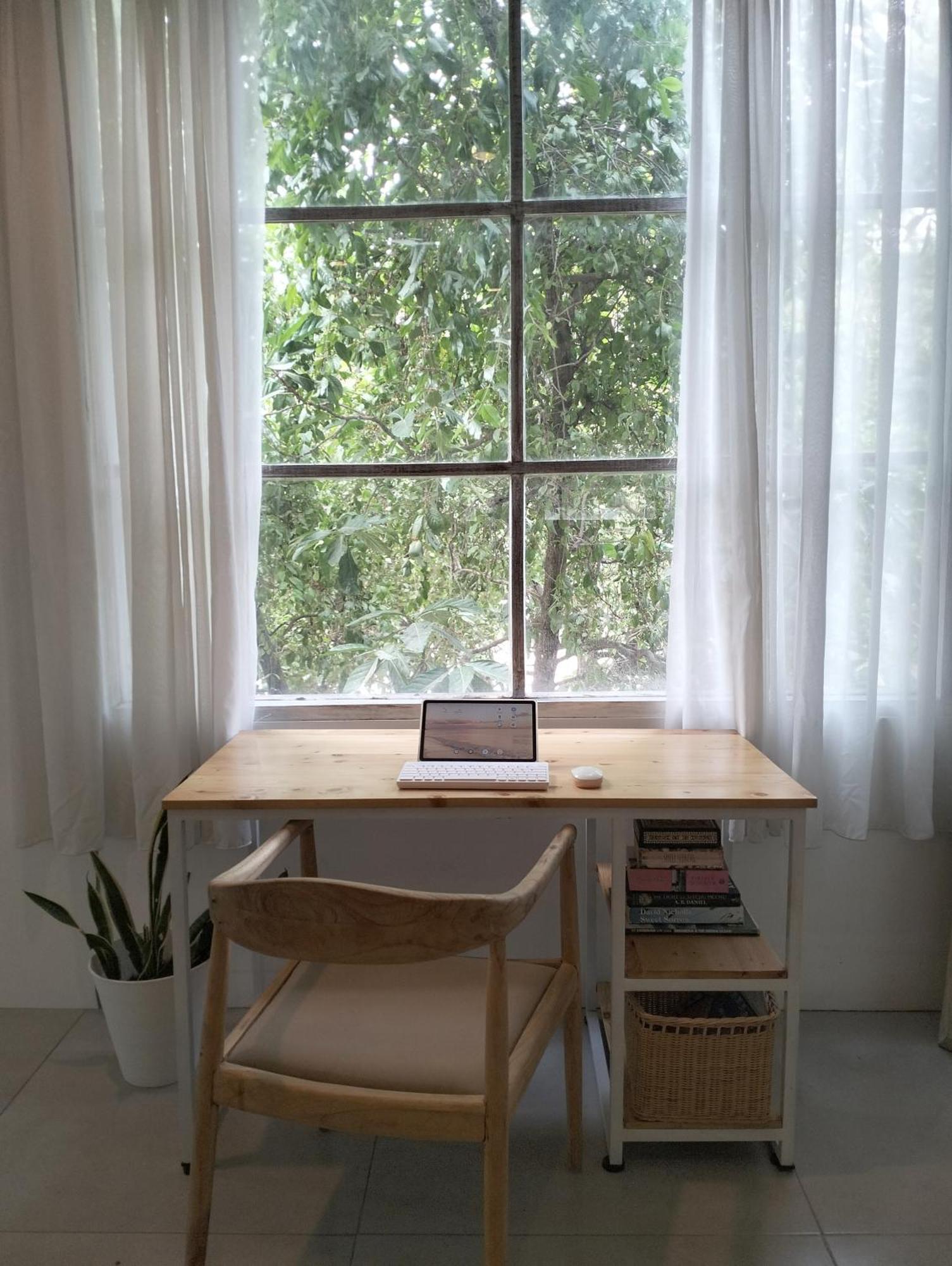 Apartemen Tropical Hideaway *